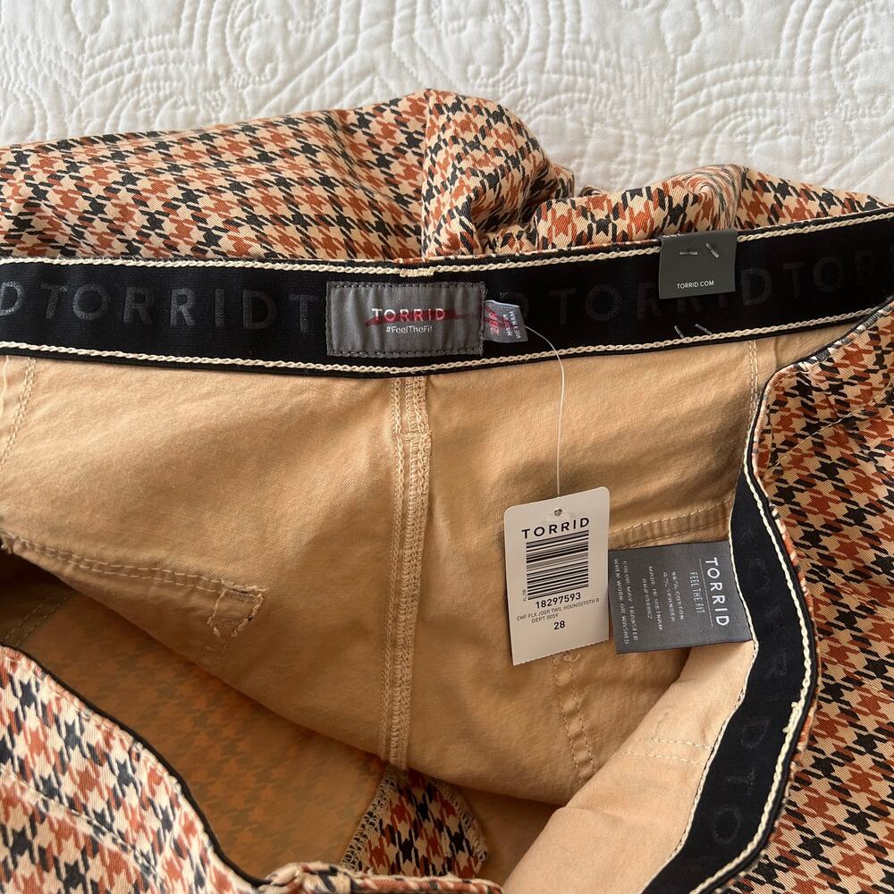 Torrid CMF Flex Jogger Twill Houndstooth Orange Zipper Ankle 28 NWT - Picture 8 of 9